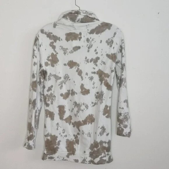 Lily & Lottie Long Sleeve Tie Dye Cowl Neck Pullover - Picture 2 of 4